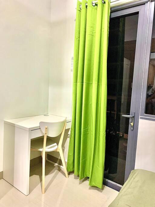 1br Moa, Shore 2 Residences, Pasay, Naia Free Netflix *